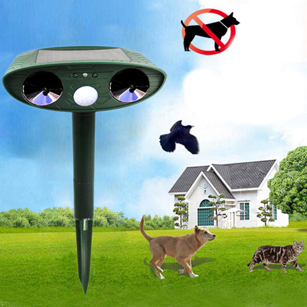 GreatHouse Ultrasonic Solar Power Animal Dispeller Outdoor Garden Animal Scarer Cat Dog Repeller