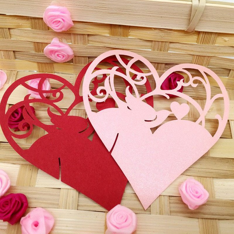 

50Pcs Heart Hollow Out Wedding Name Place Cards Laser Cut Pearlescent Card Party Accessories