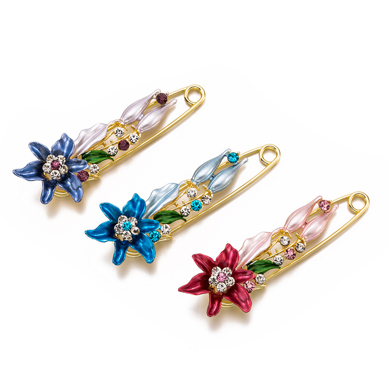 

Элегантная лилия Цветочная брошь Pin Костюм ювелирные изделия Rhinestone