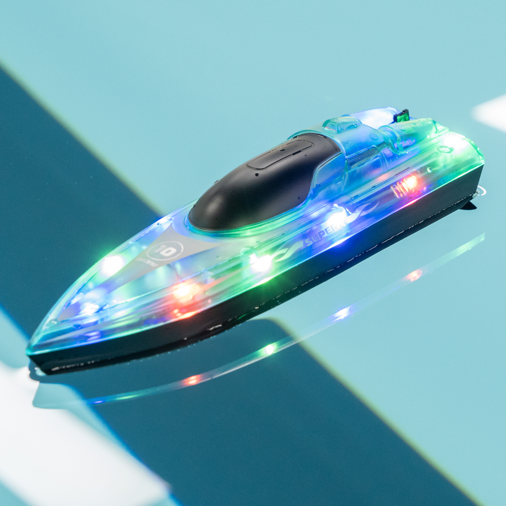 Flytec V555 2.4G 4CH RC Boat LED Lighting Water Mini Shipping Models Creative Pools Lakes Kids Children Toys 60 Minutes Playing