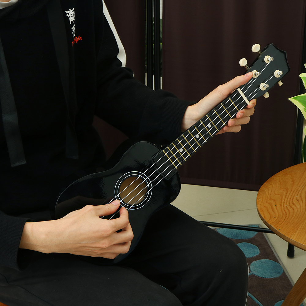 21 Inch Ukulele Kit Basswood Nylon 4 Strings Guitarra Acoustic Bass Guitar Musical Stringed Instrument for Beginners