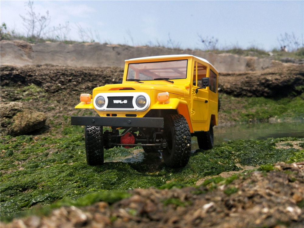 WPL C34KM 1/16 Metal Edition Kit 4WD 2.4G Crawler Off Road RC Car 2CH Vehicle Models With Head Light