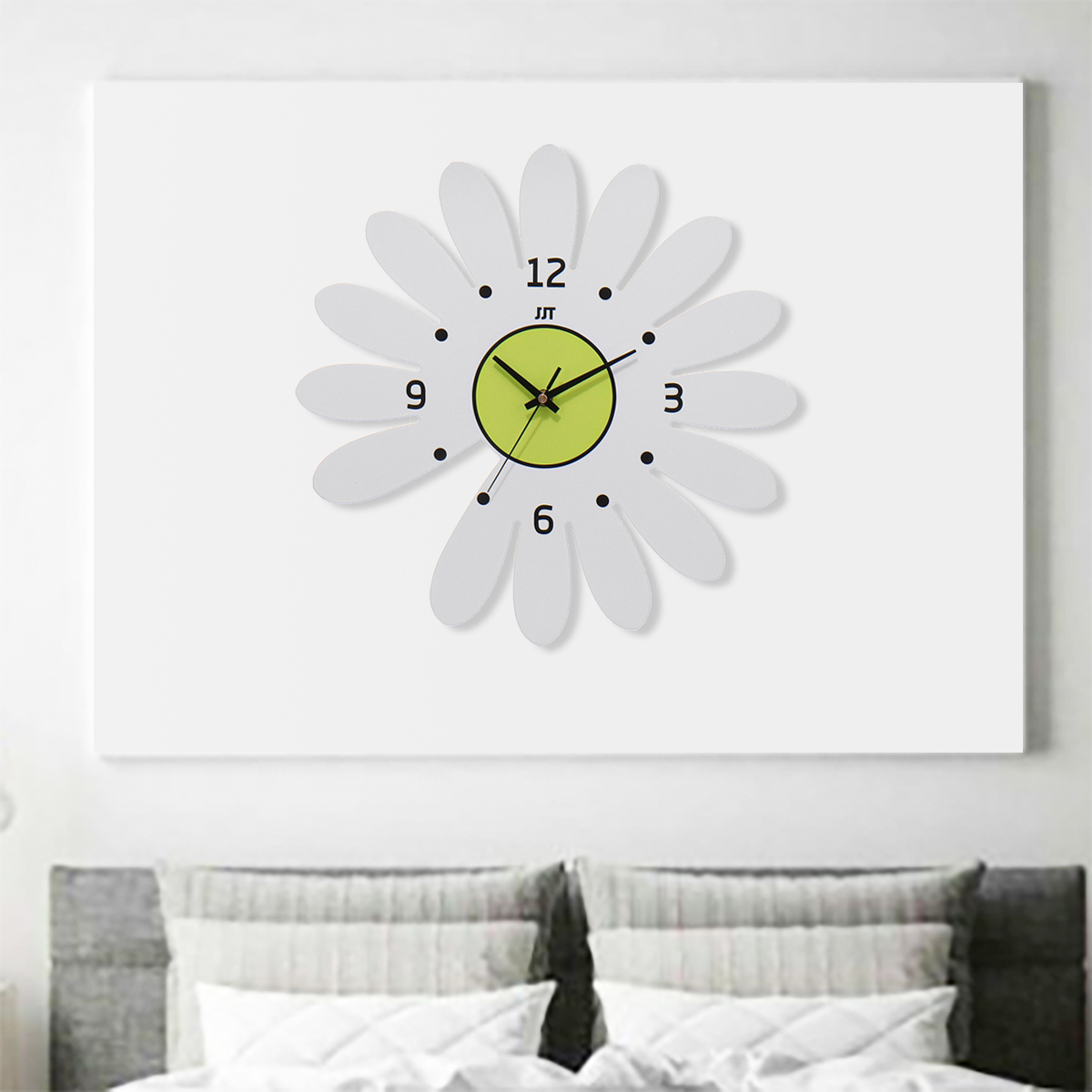 Daisy Flower Wall Clock Hanging Silent Quartz Battery Powered Watch Home Decor