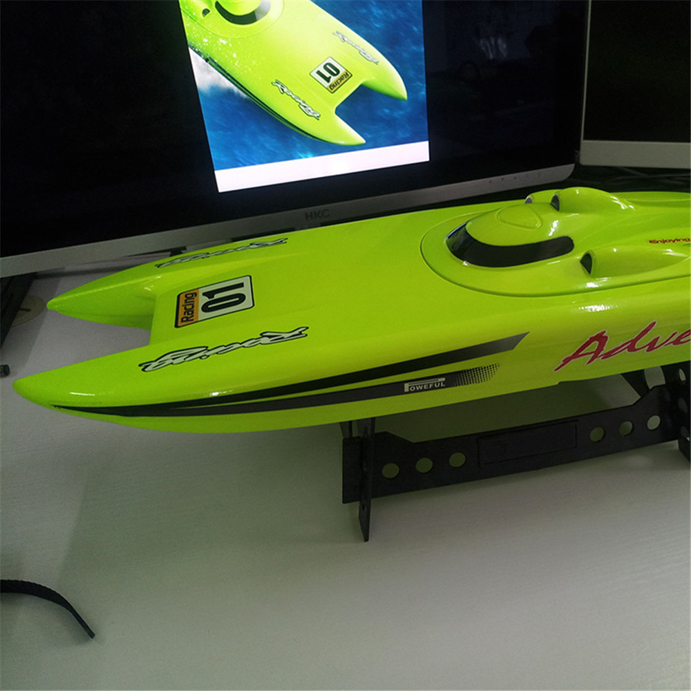 Heng Long 3788 with 2 Batteries 53cm 2.4G 30km/h Electric RC Boat Water Cooling RTR Model - Photo: 4