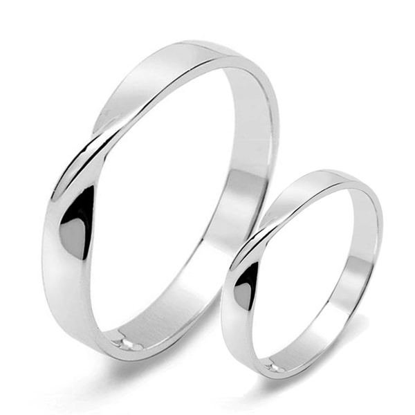Image result for twisted rings for couple