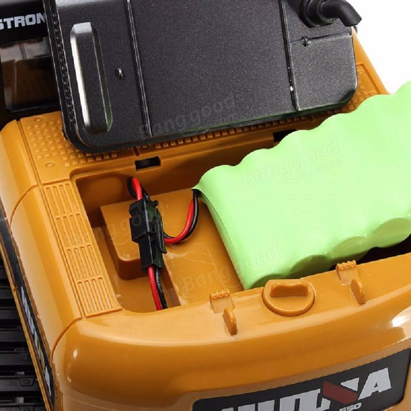 HuiNa Toys 1550 15Channel 2.4G 1/12RC Metal Excavator Charging RC Car